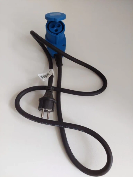 Adapter kabel SCHUKO CEE90 150cm 3×1,5